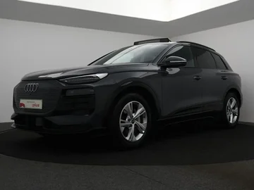 Audi Q6 e-tron (2025)