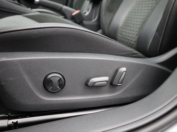 SKODA Scala (2024) — foto 15 van 23