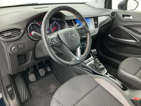OPEL Crossland X (2019) — foto 6 van 36