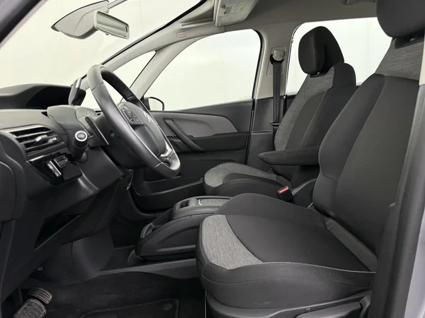 CITROEN C4 SpaceTourer (2022) — foto 2 van 25