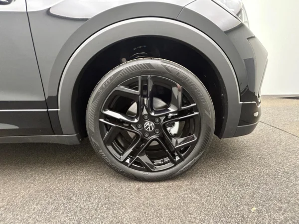 VOLKSWAGEN T-Cross (2026) — foto 16 van 23