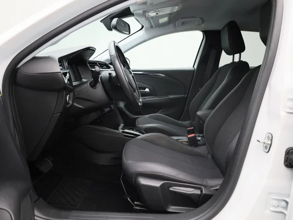 Opel Corsa (2022) — foto 22 van 22