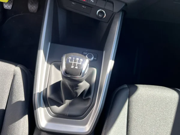 AUDI A1 Sportback (2024) — foto 2 van 20