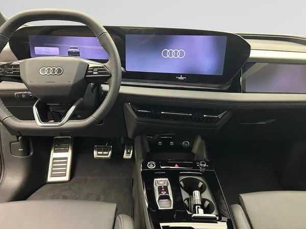 AUDI Q6 e-tron (2026) — foto 2 van 24