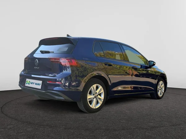 VOLKSWAGEN Golf VIII (2024) — foto 17 van 21