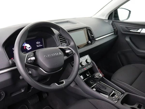 SKODA Karoq (2025) — foto 13 van 18
