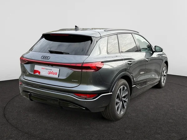 AUDI Q6 e-tron (2026) — foto 12 van 23