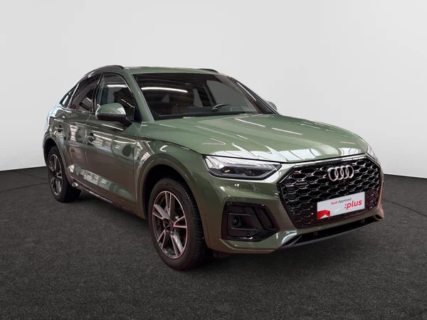 AUDI Q5 Sportback PHEV (2023) — foto 18 van 22