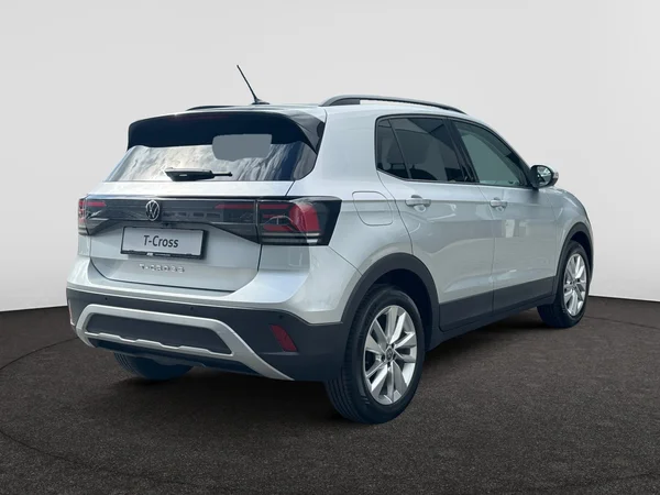 VOLKSWAGEN T-Cross (2025) — foto 10 van 16