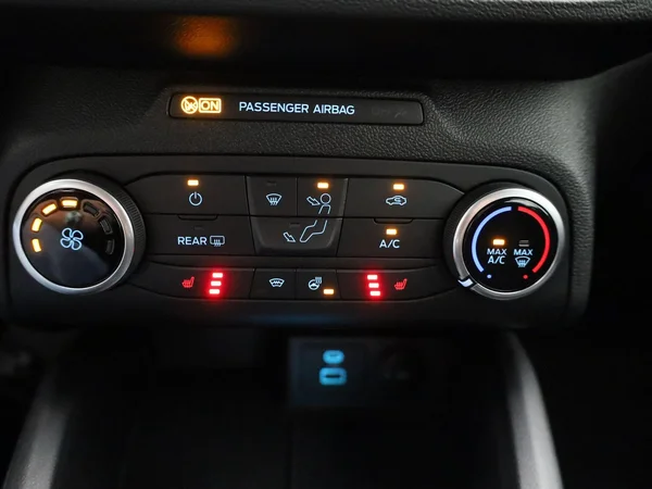 Ford Focus (2022) — foto 11 van 38