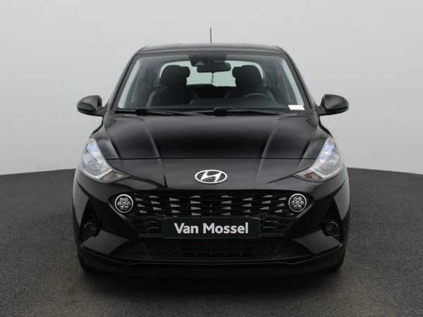 Hyundai i10 (2021) — foto 34 van 40