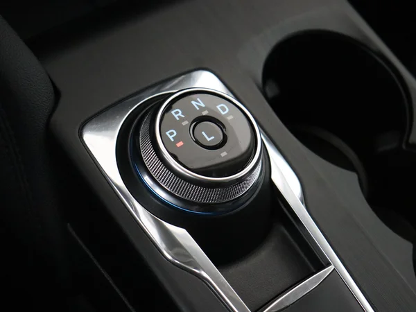 FORD Kuga (2022) — foto 4 van 29