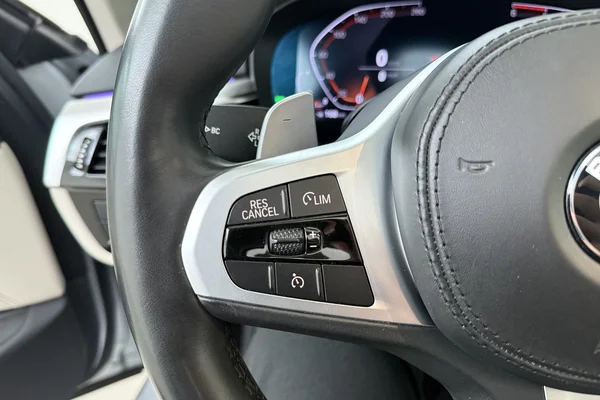 BMW 5 (G30) (2019) — foto 6 van 19