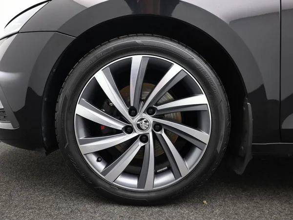 SKODA Octavia (2022) — foto 5 van 25