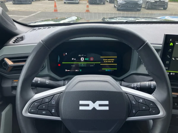 DACIA Bigster Hybrid (HEV) (2025) — foto 5 van 25