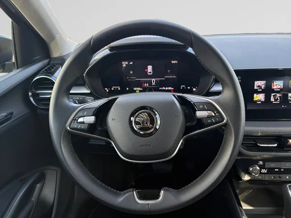 SKODA Fabia (2024) — foto 6 van 24