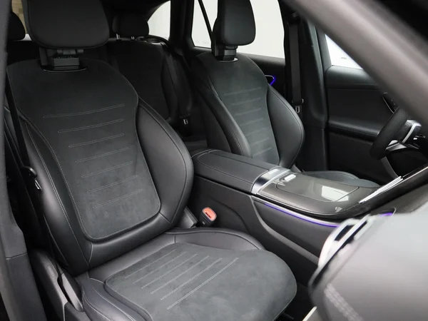 Mercedes-Benz GLC (2025) — foto 42 van 53