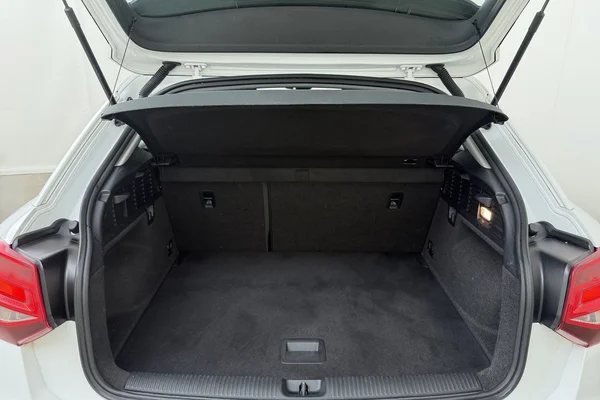 Audi Q2 (2019) — foto 18 van 22