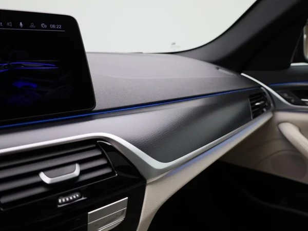 BMW 5 Reeks (2022) — foto 30 van 61