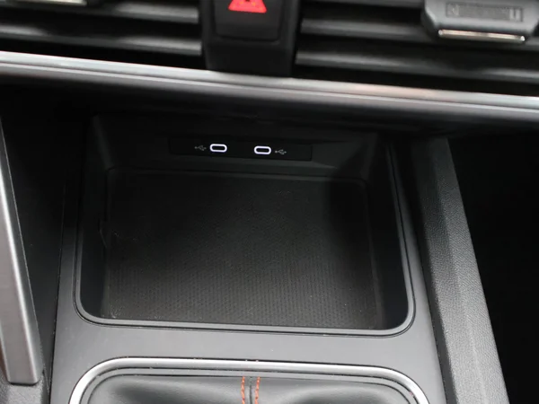 SEAT Leon (2021) — foto 14 van 27