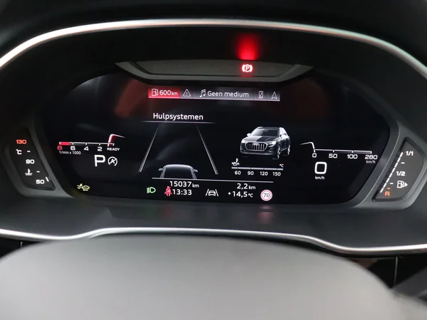 AUDI Q3 (2025) — foto 5 van 19