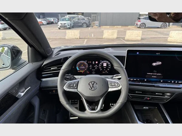 VOLKSWAGEN Passat Variant (2026) — foto 5 van 29
