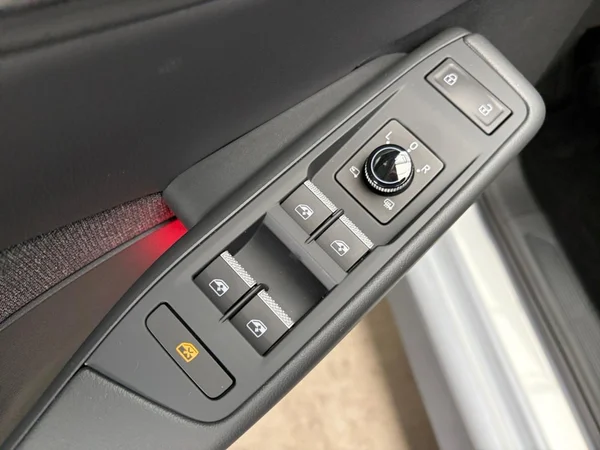 VOLKSWAGEN ID.3 Neo (2026) — foto 10 van 25