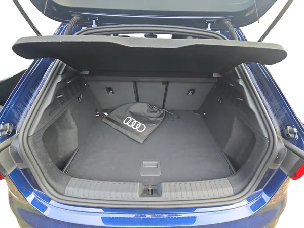 AUDI A3 Sportback PHEV (2025) — foto 21 van 24