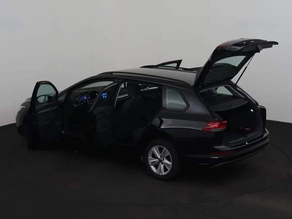 VOLKSWAGEN Golf Variant (2022) — foto 27 van 28