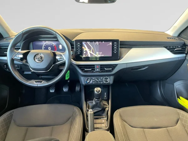 SKODA Scala (2024) — foto 15 van 21
