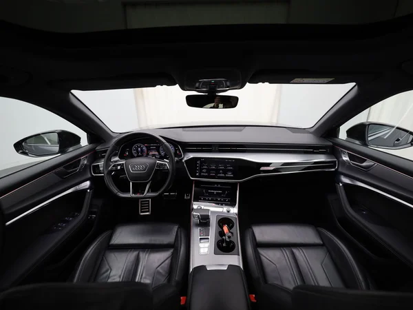 AUDI A6 Avant (2020) — foto 2 van 21