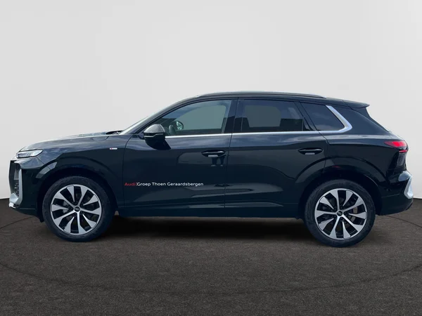 AUDI Q3 SUV (2025) — foto 12 van 23