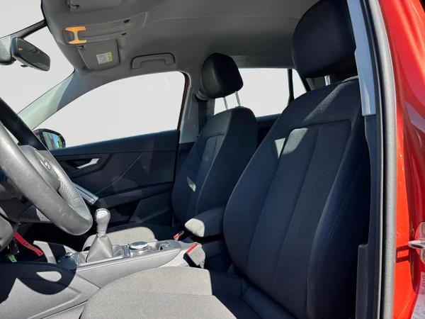 AUDI Q2 (2021) — foto 2 van 21