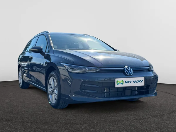 VOLKSWAGEN Golf VIII SW (2024) — foto 2 van 12