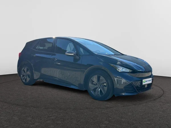 CUPRA Born (2023) — foto 23 van 27