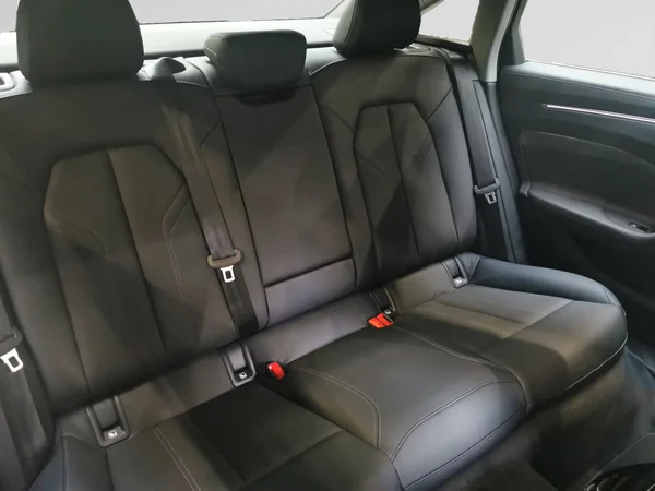 AUDI A6 e-hybrid (PHEV) (2025) — foto 5 van 16