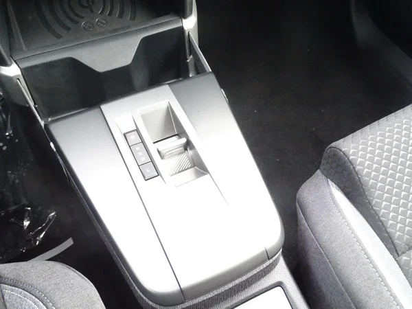 Opel Frontera (2026) — foto 14 van 27