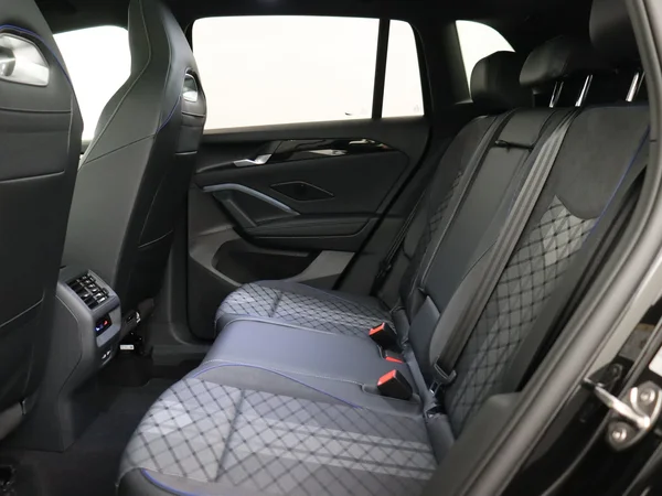 VOLKSWAGEN Tiguan (2025) — foto 5 van 35