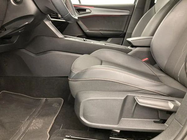 CUPRA Leon e-Hybrid (PHEV) (2023) — foto 25 van 37