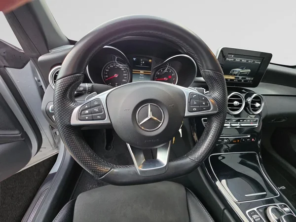 MERCEDES-BENZ C-Class Cabriolet (A205) (2016) — foto 3 van 23