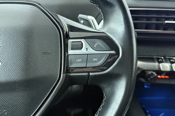 Peugeot 5008 (2019) — foto 7 van 25