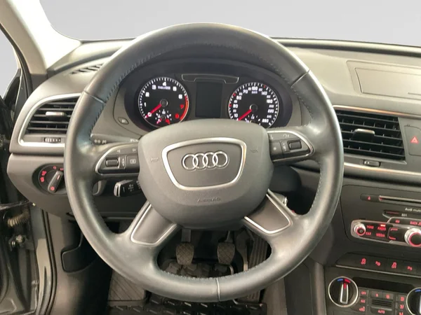 AUDI Q3 (2018) — foto 4 van 22