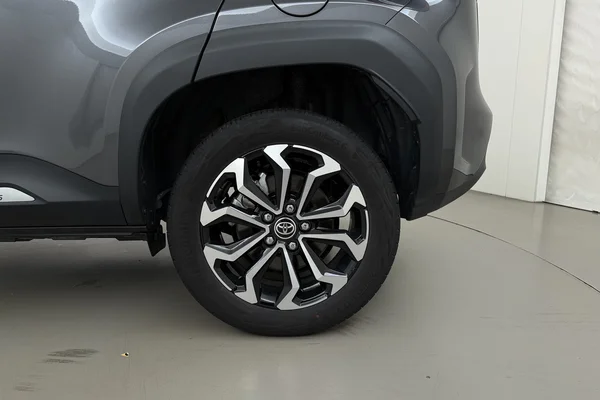 Toyota Yaris Cross Hybrid (HEV) (2025) — foto 14 van 17