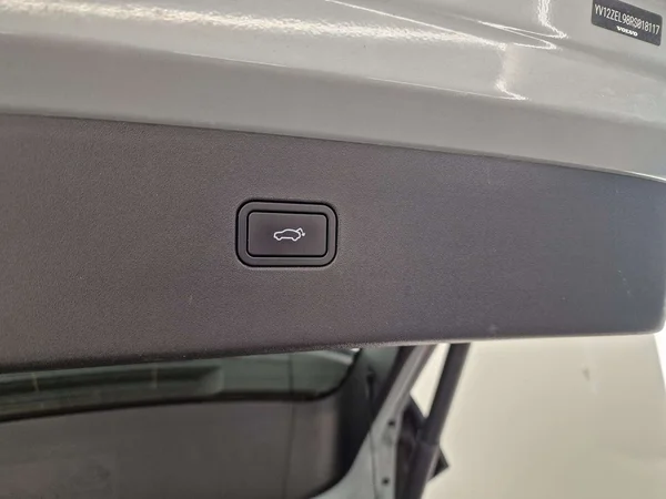 Volvo EX30 (2024) — foto 2 van 14