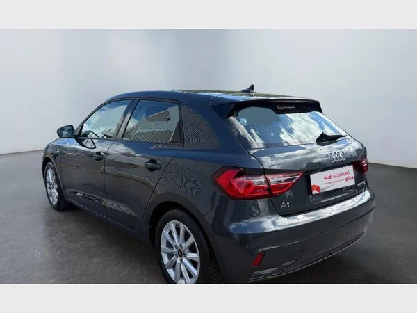 Audi A1 Sportback (2024) — foto 20 van 23