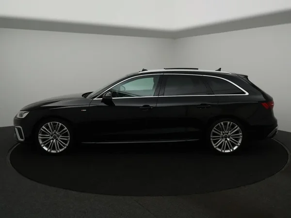 Audi A4 (2024) — foto 27 van 29
