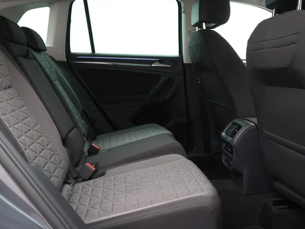 VOLKSWAGEN Tiguan eHybrid (PHEV) (2022) — foto 5 van 27