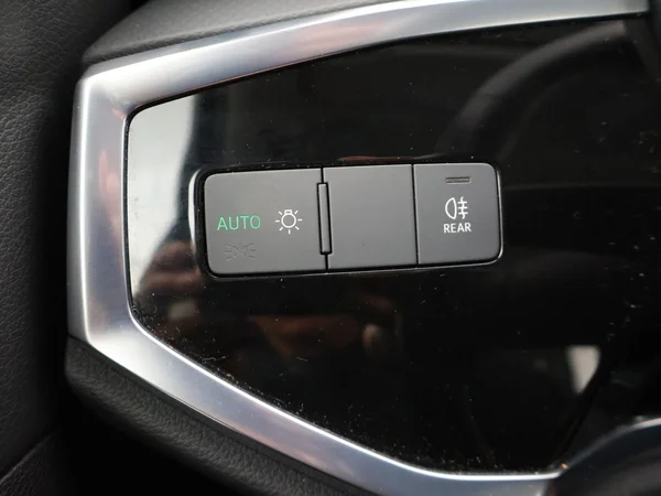 AUDI Q3 PHEV (2024) — foto 13 van 27