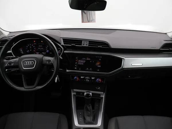 AUDI Q3 (2022) — foto 25 van 25