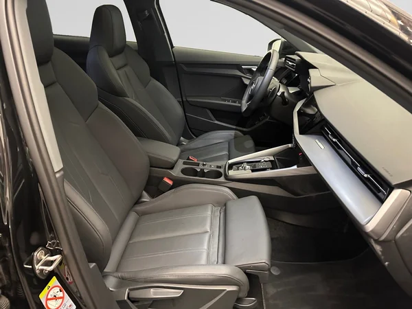 AUDI A3 Sportback PHEV (2025) — foto 18 van 19
